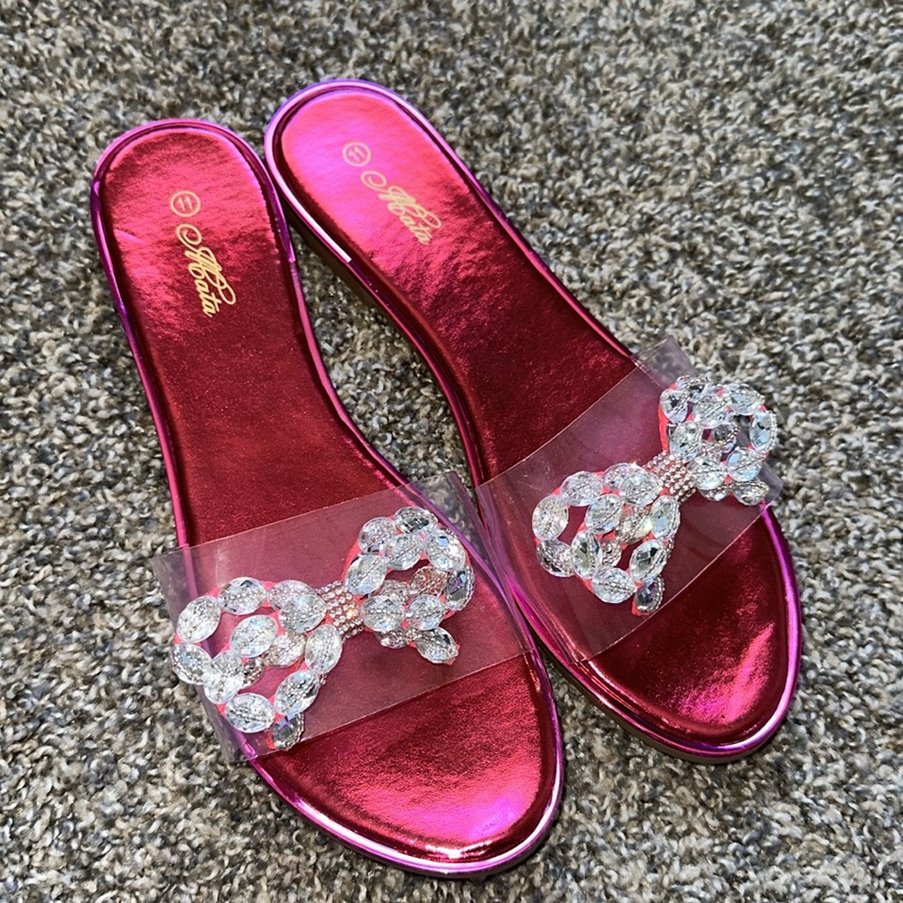 Jeweled Slides - Picture 3 of 5